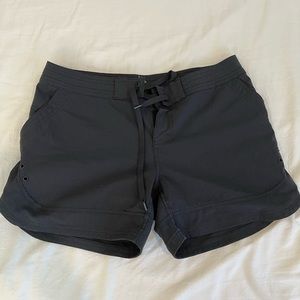 Black hiking shorts - Size Small